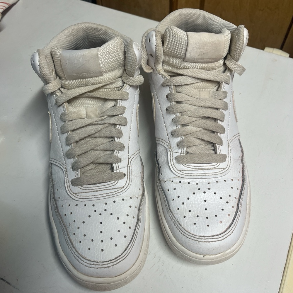 Nike Women's White and Cream Sneakers